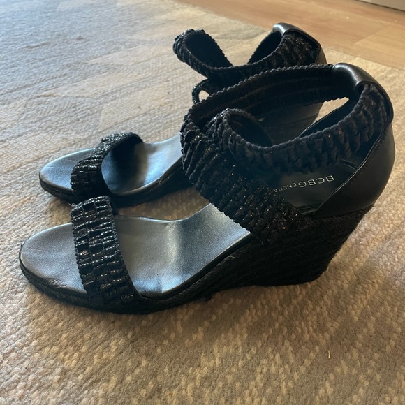 BCBG Sandals. 8cm Heel. - Picture 3 of 3